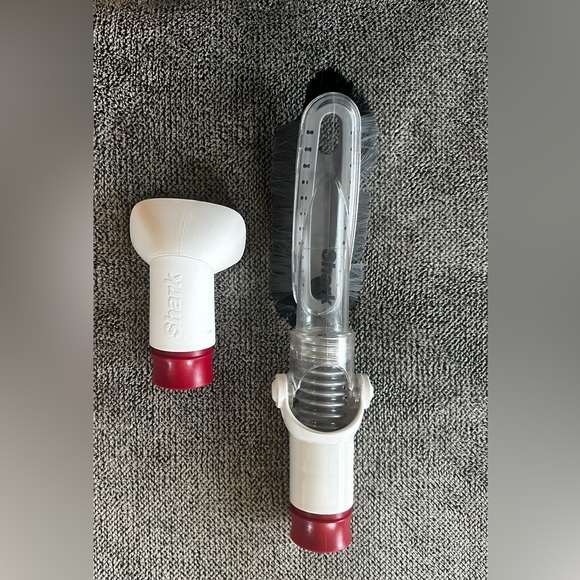 Shark vacuum attachments - Picture 1 of 5